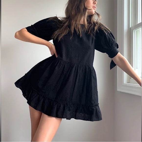 Aritzia Sunday Best Oregold Dress in Black XS - Picture 1 of 12